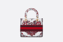 Load image into Gallery viewer, Medium Lady D-Lite Bag • White and Red Le Cœur des Papillons Embroidery
