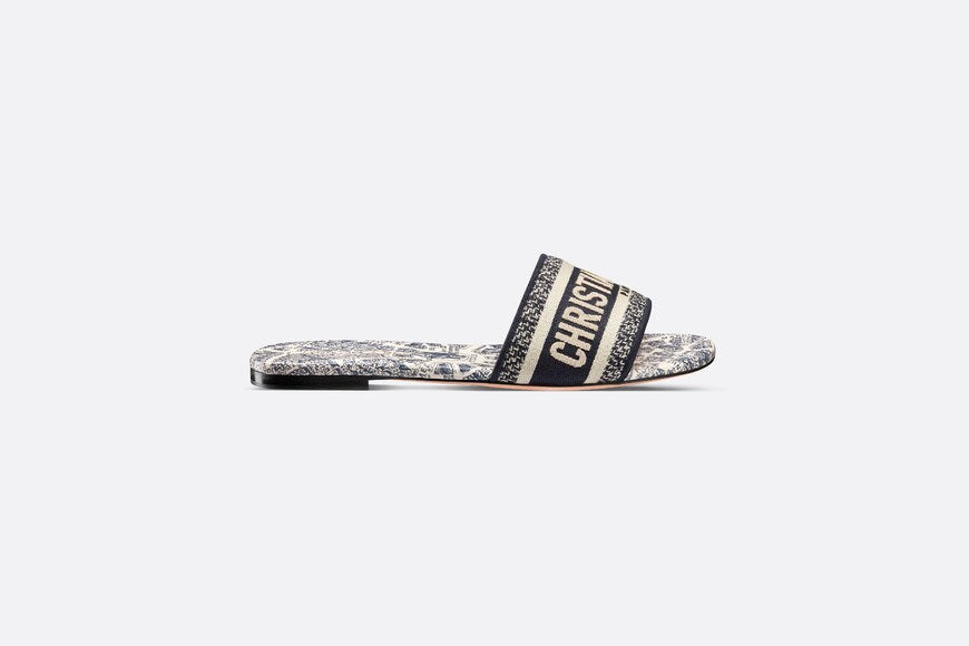 Dway Slide • White and Navy Blue Cotton Embroidered with Plan de Paris Motif