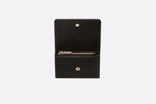 Load image into Gallery viewer, 30 Montaigne Lotus Wallet • Black Grained Calfskin
