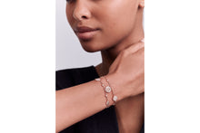 Load image into Gallery viewer, Rose Des Vents Bracelet • Pink Gold, Diamonds and Mother-of-Pearl
